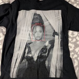 Beyonce Tee